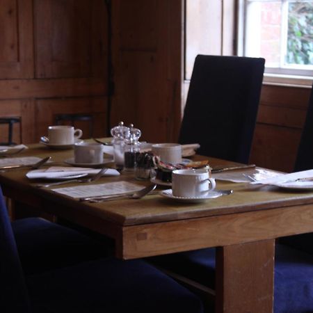 The Crown House Inn Great Chesterford Eksteriør bilde