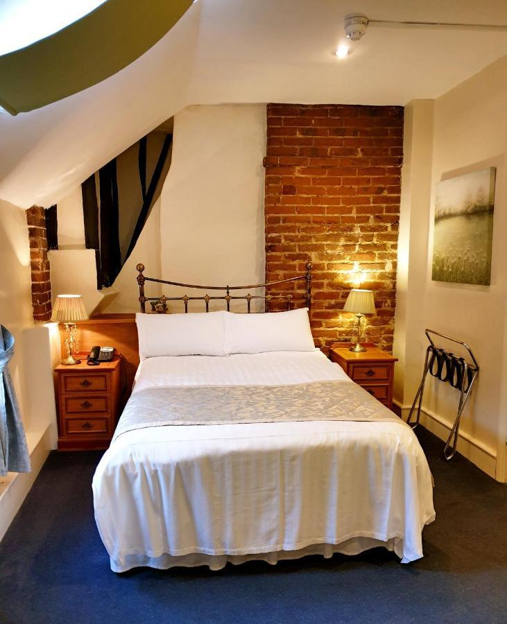 The Crown House Inn Great Chesterford Eksteriør bilde