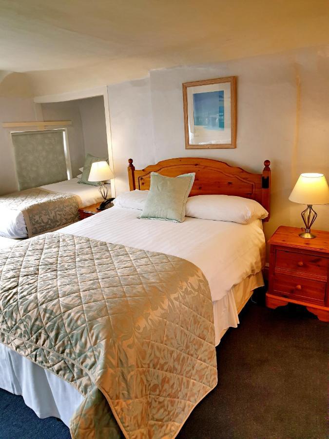 The Crown House Inn Great Chesterford Eksteriør bilde