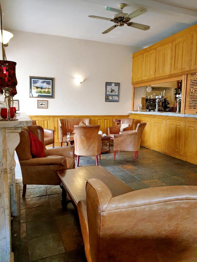 The Crown House Inn Great Chesterford Eksteriør bilde