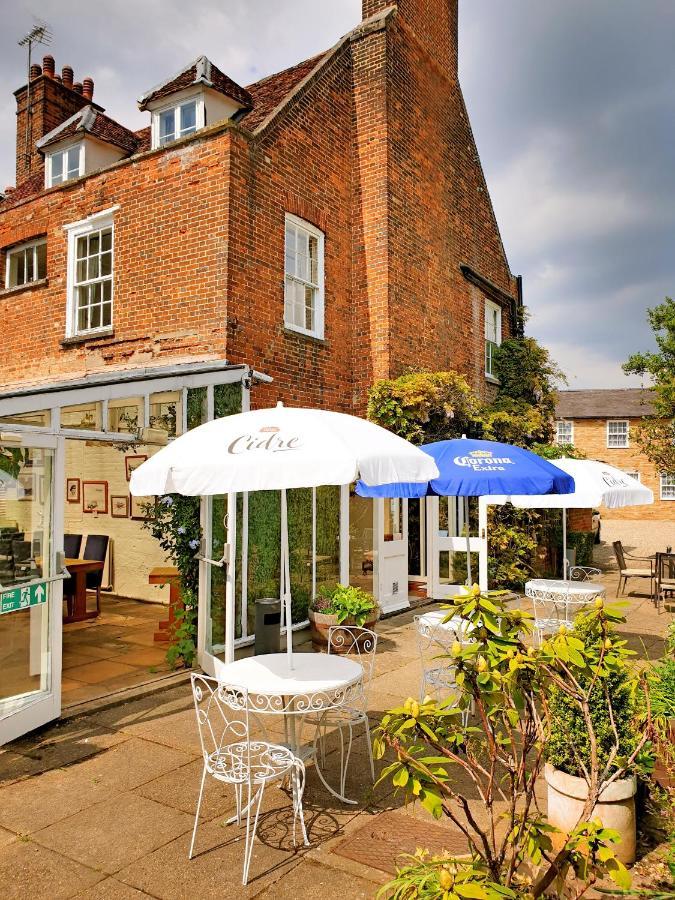 The Crown House Inn Great Chesterford Eksteriør bilde