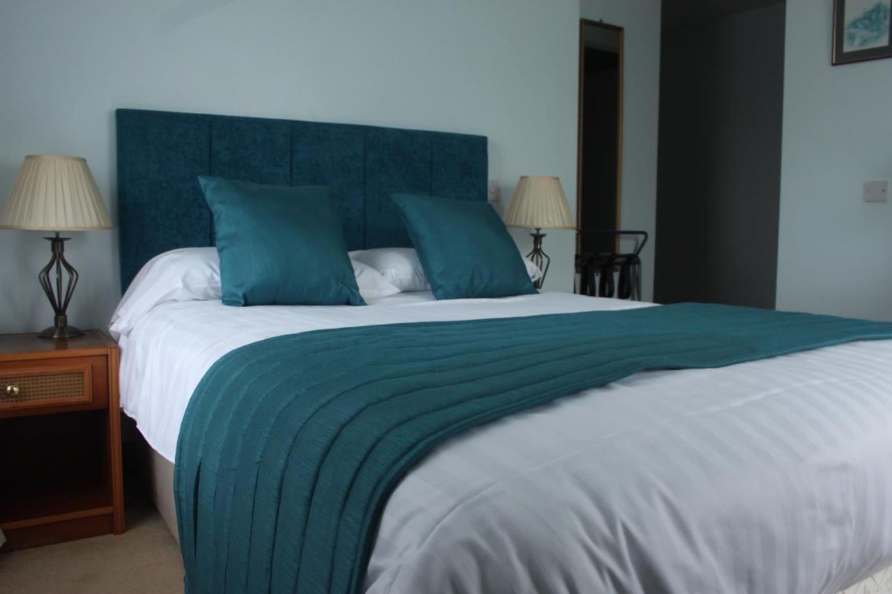 The Crown House Inn Great Chesterford Eksteriør bilde