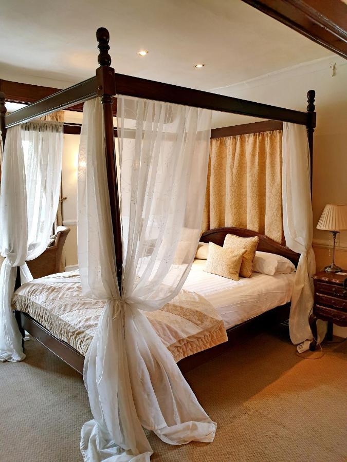 The Crown House Inn Great Chesterford Eksteriør bilde