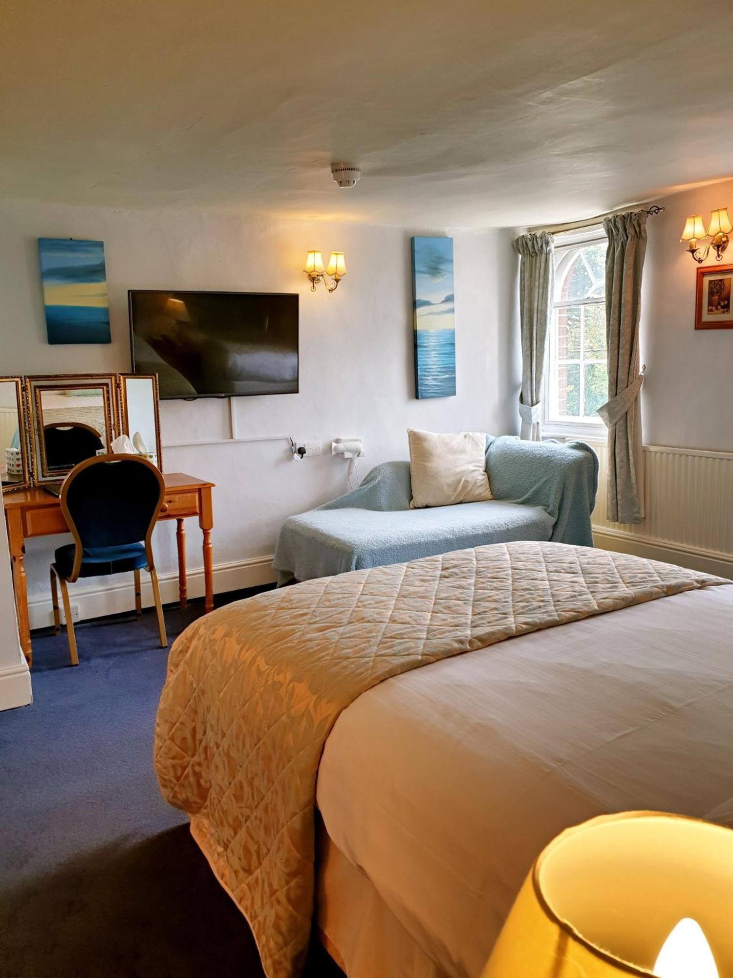 The Crown House Inn Great Chesterford Eksteriør bilde